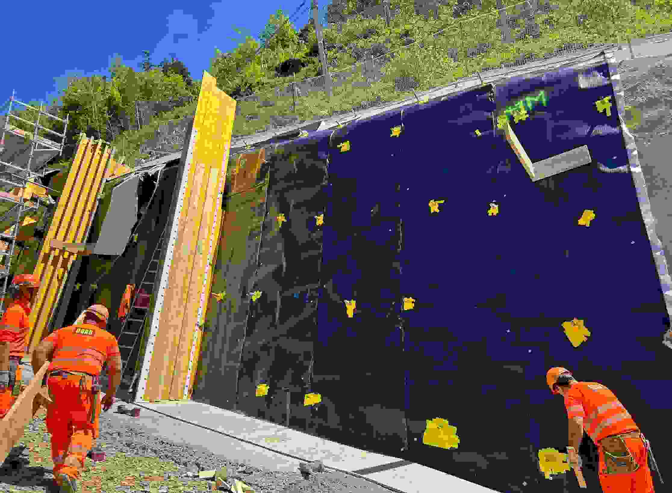 Axenstrasse - Drainage efficace d’un terrain en pente.