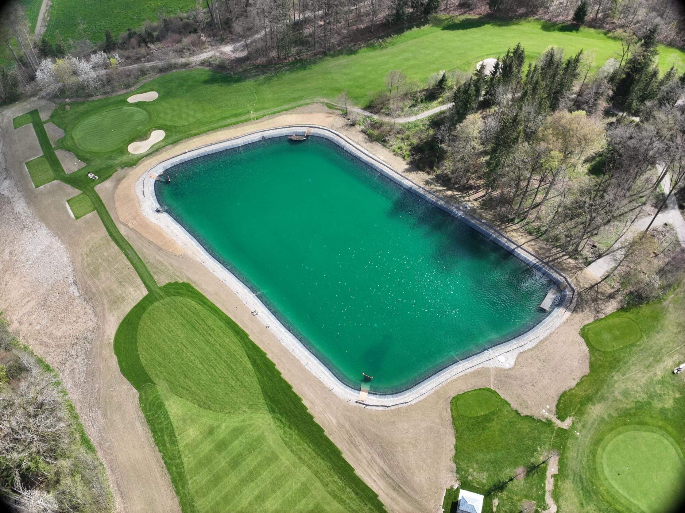 golfclub_blumisberg_-_bewaesserungsteich_1.jpg