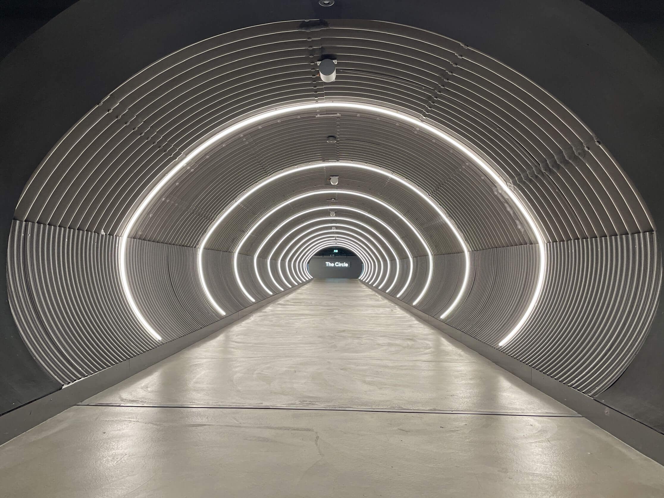 flughafen_zuerich-_personenverbindung_zum_the_circle_1.jpg