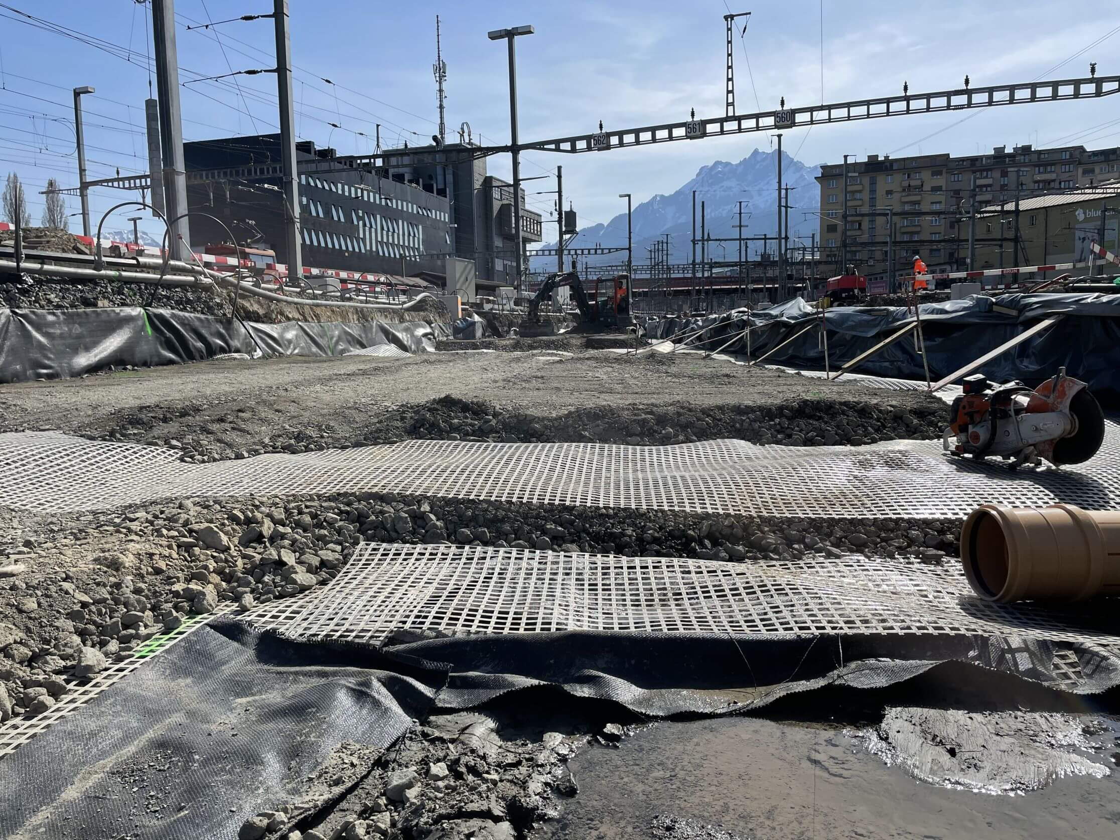 SBB Bahnhof Luzern - Ausbau mit schwimmender Fundation