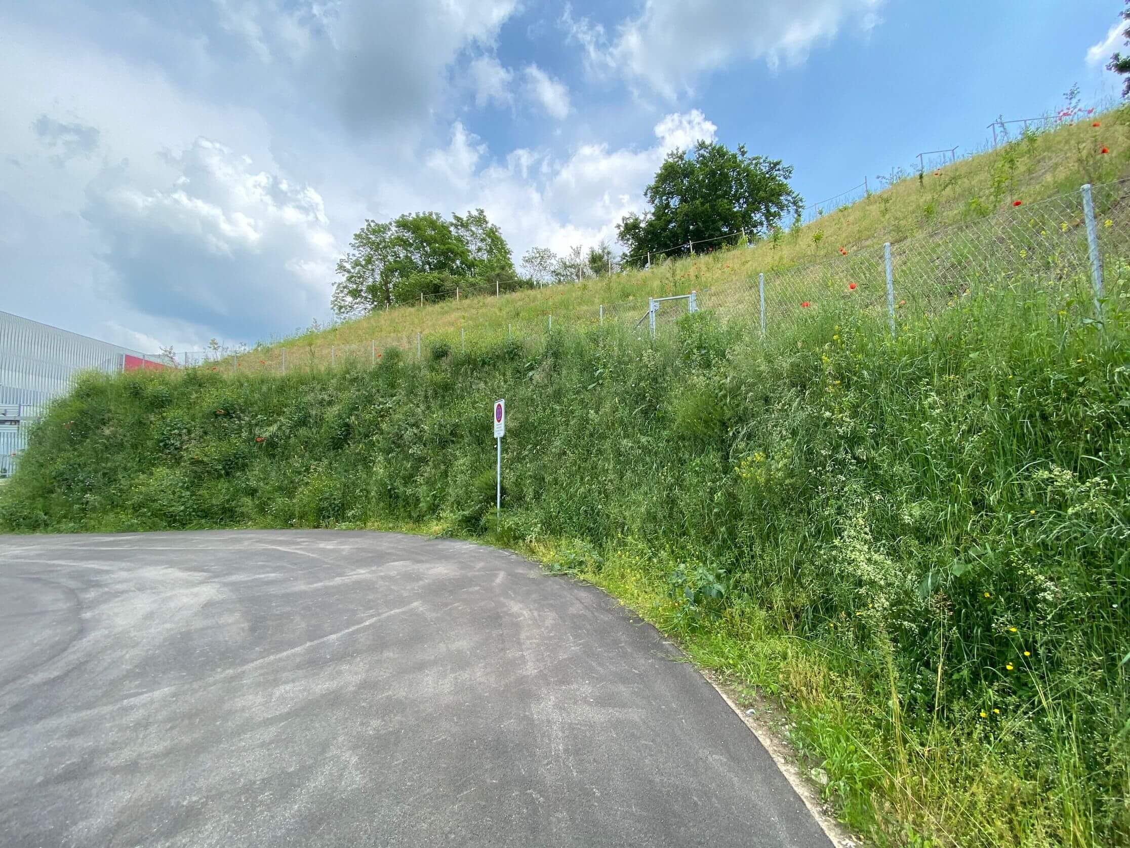 Wendehammer Circle / The Park Zürich Flughafen Wendehammer Circle / The Park Zürich Flughafen