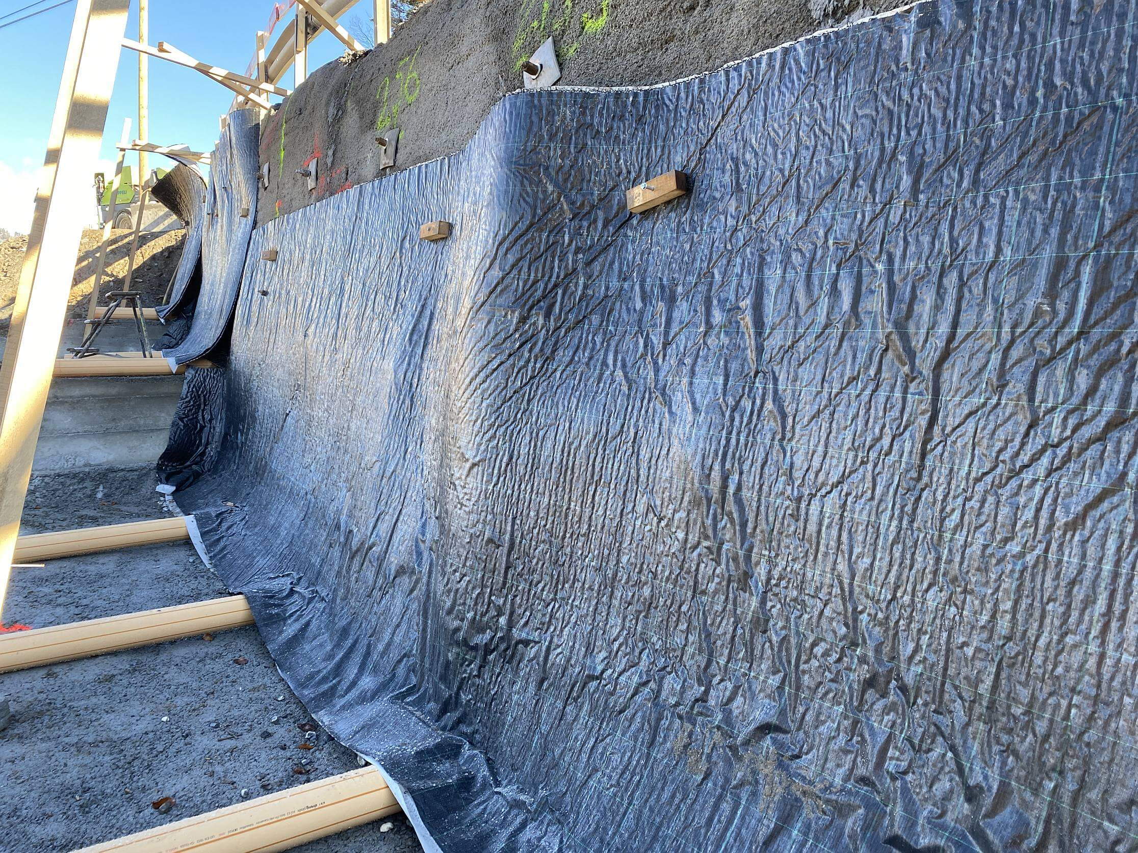 Strada di Stels a Schiers – Drenaggio efficiente per garantire la stabilità dell’opera