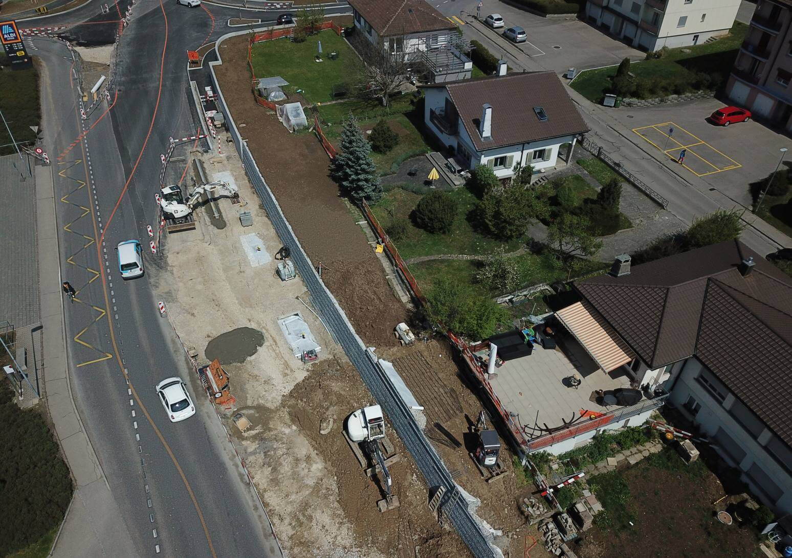 Bahnlinie TMR Sembrancher - Stützsystem für neue Linienführung