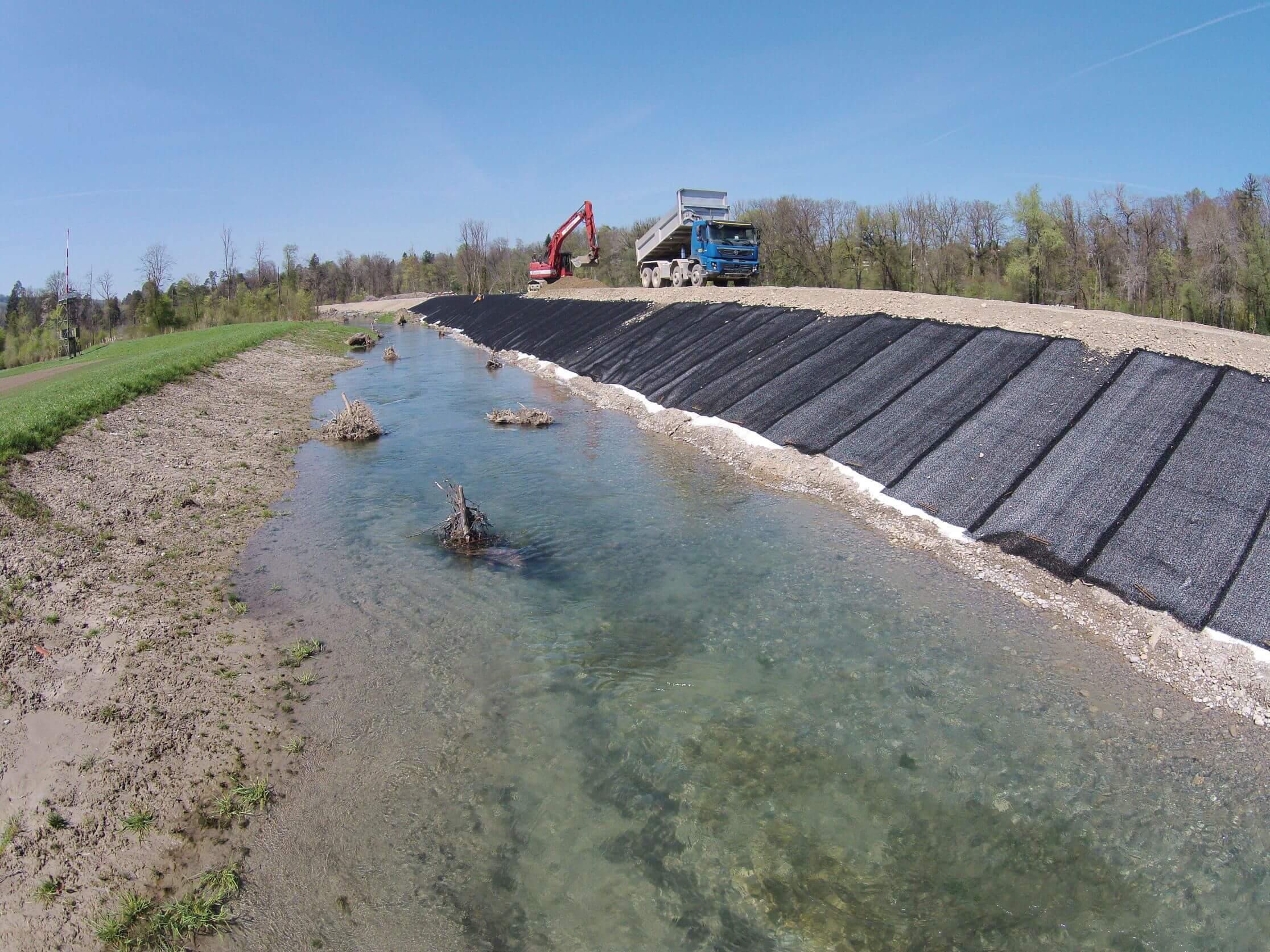 Aare Belp-Bern - Hochwasserschutz Flughafen Bern-Belp Aare Belp-Bern - Hochwasserschutz Flughafen Bern-Belp
