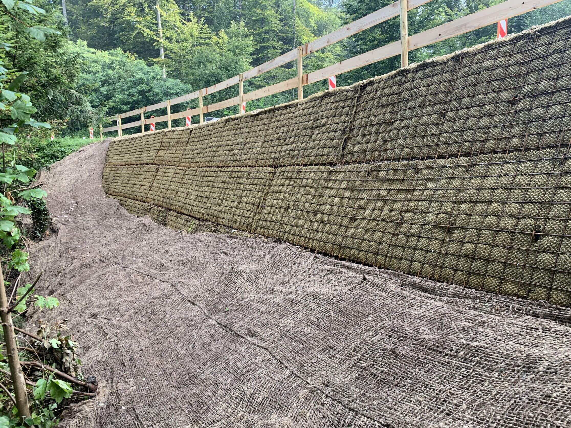 Kantonsstrasse Schnottwil - Sanierung nach Hangrutsch