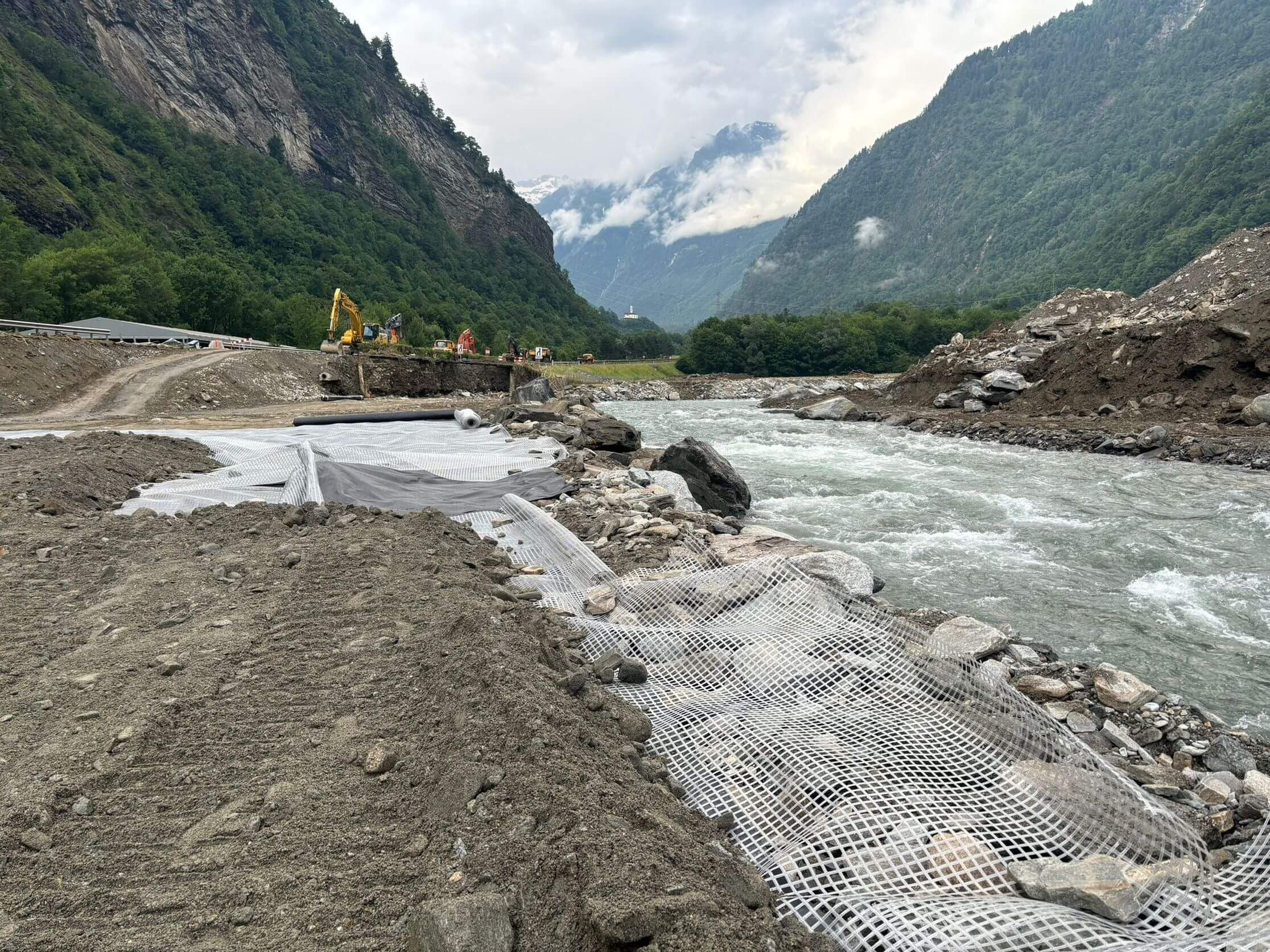 A13 Soazza Lostallo - Wiederaufbau nach Unwetter