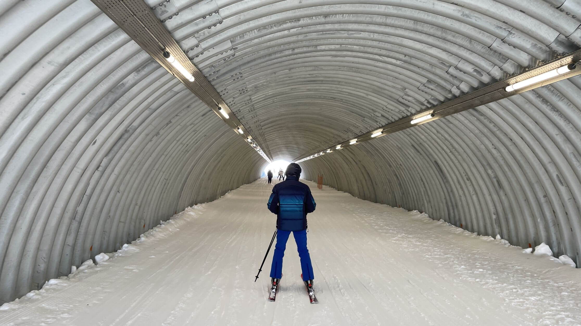 skitunnel_laerchenweg_st._moritz_10.jpg skitunnel_laerchenweg_st._moritz_10.jpg