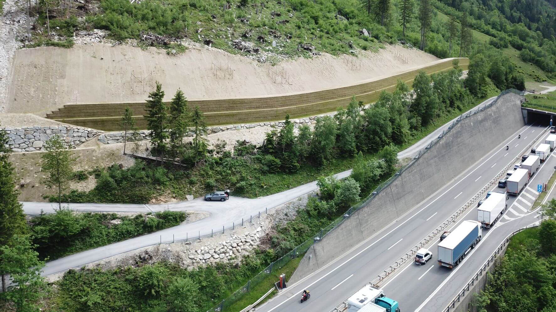 schutzdaemme.jpg schutzdaemme.jpg