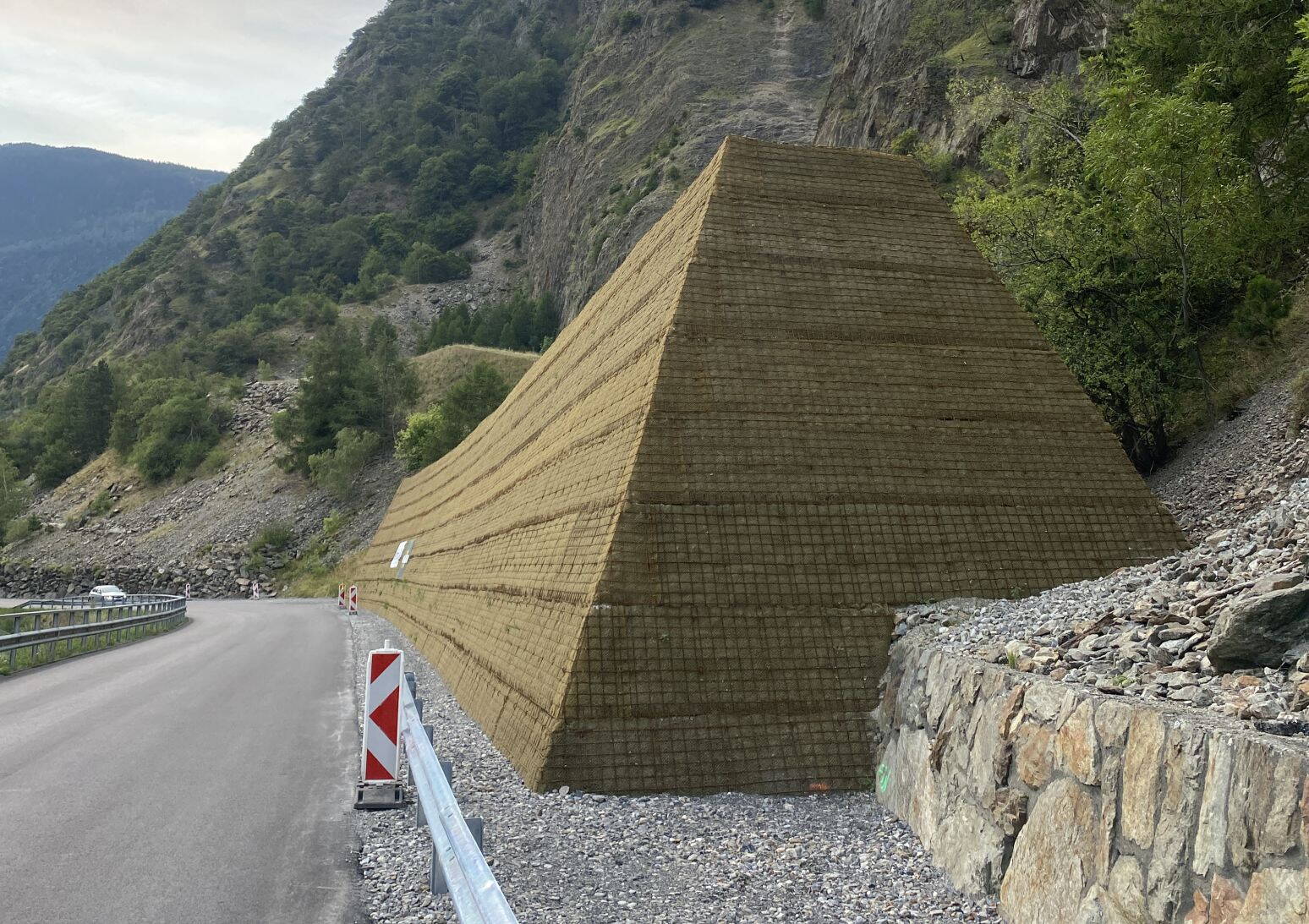 Sécuriser les infrastructures malgré un espace limité : le défi relevé à Martigny Sécuriser les infrastructures malgré un espace limité : le défi relevé à Martigny