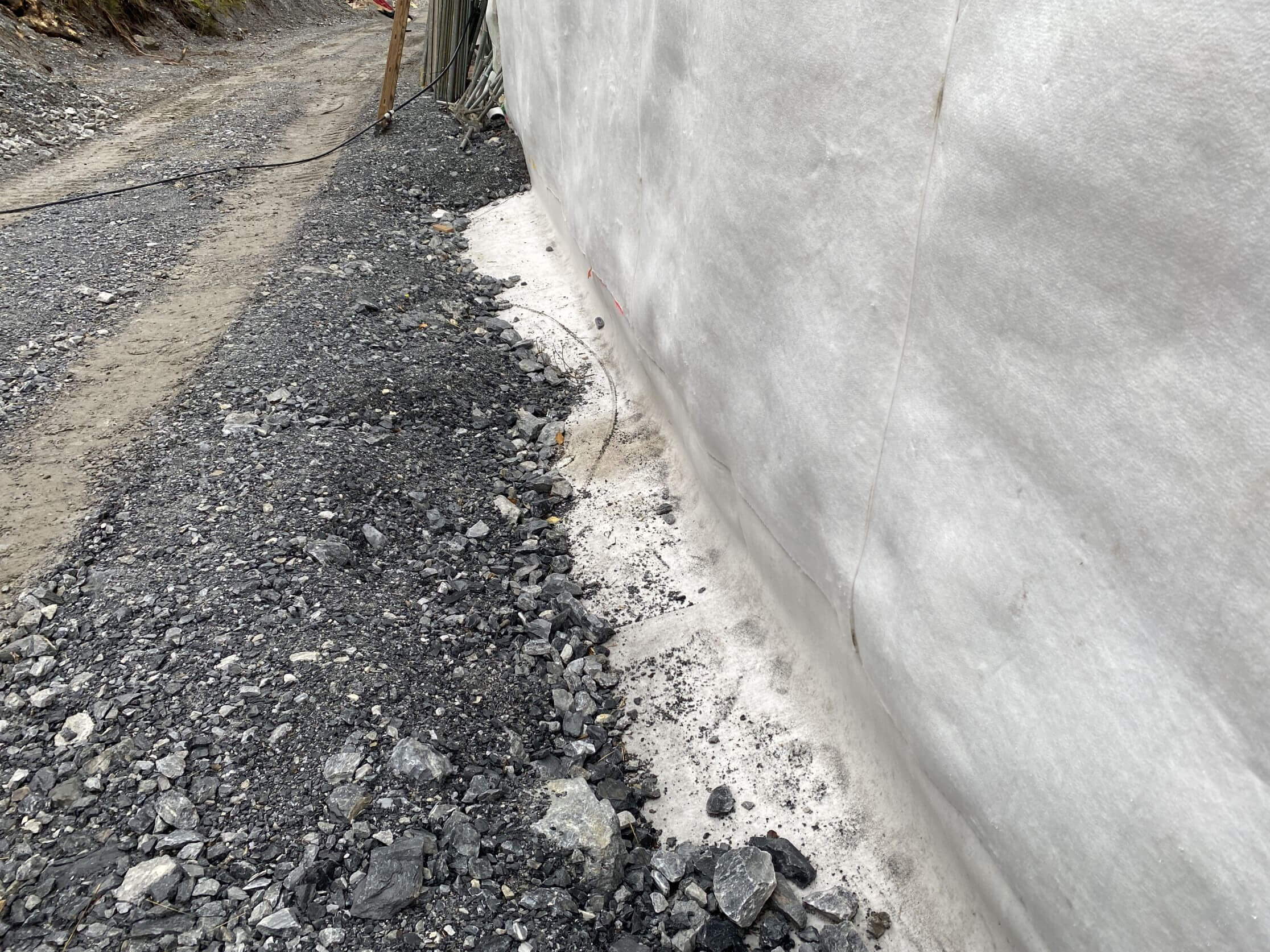 RhB Steinschlaggalerie Aulta, Trin-Versam - Schutz der Abdichtung